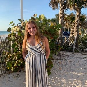 Meet your Posher, Abby